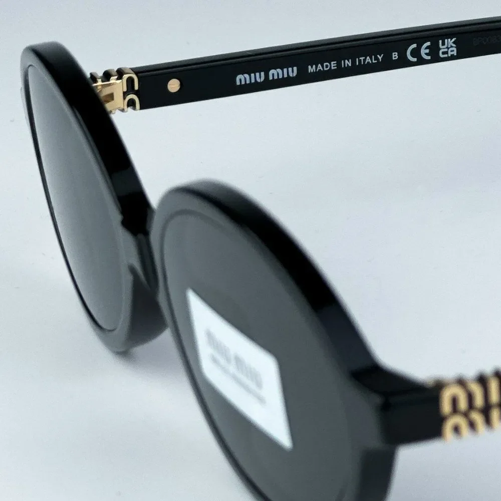 NEW Miu Miu MU04ZS 1AB5S0 Black Dark Grey Unisex Sunglasses MU 04ZS